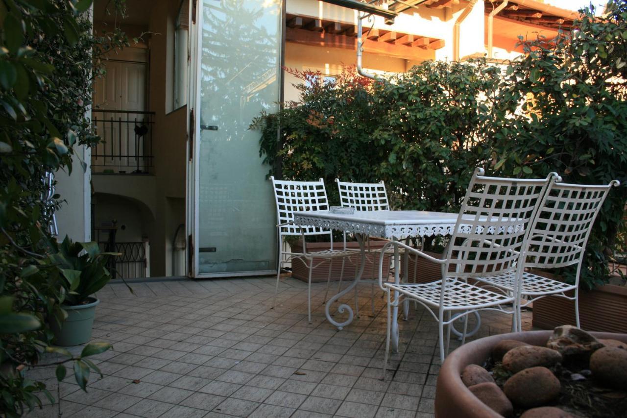 Il Cortiletto Hotel Placência Exterior foto
